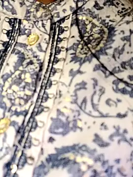 Snapshot of Lakhsmii chatting on 02/10/25, 01:57 Lakhsmii online show from 02/10/25, 01:57