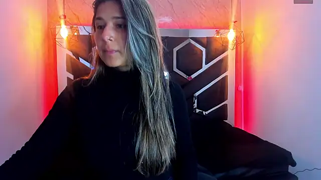lilith nv online show from 02/03/25, 11:42