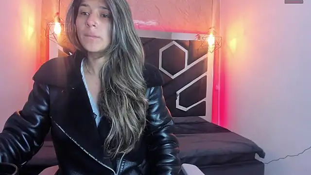 lilith nv online show from 03/11/25, 11:33