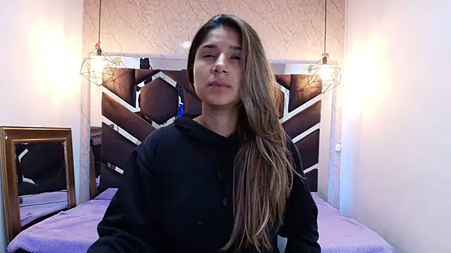 lilith nv online show from 09/15/25, 12:05