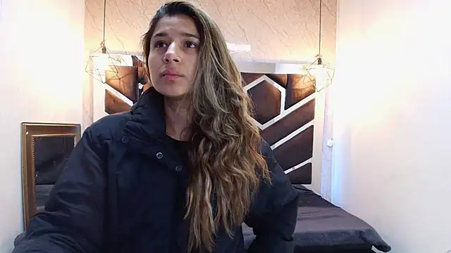 lilith nv online show from 09/26/25, 11:47