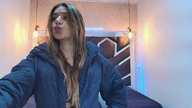 lilith nv online show from 10/15/25, 11:21