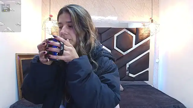 lilith nv online show from 10/23/25, 11:42