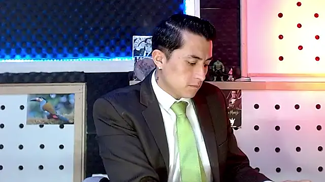 Darko0717 online show from 01/02/25, 03:29
