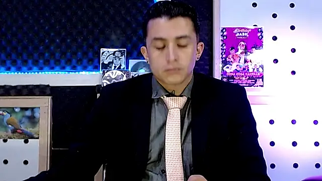 Darko0717 online show from 01/15/25, 03:07