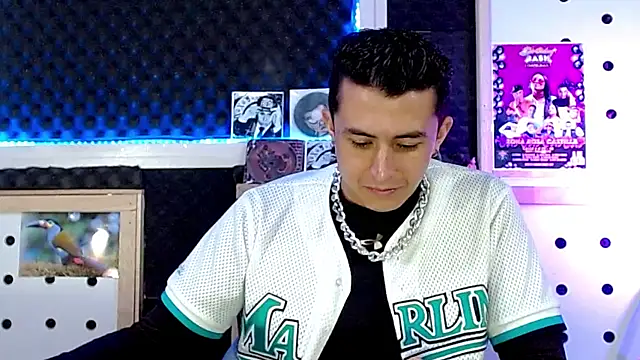 Darko0717 online show from 01/23/25, 03:43
