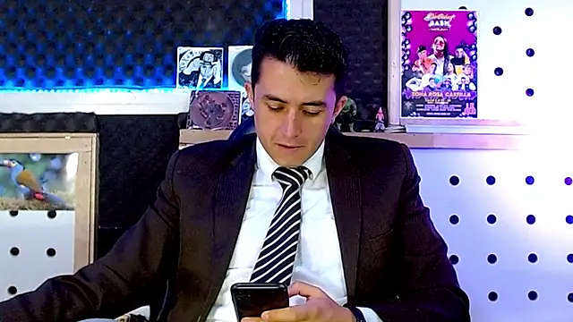 Darko0717 online show from 01/30/25, 02:58