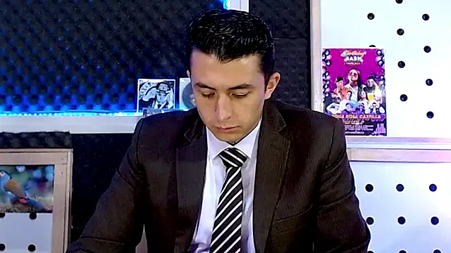 Darko0717 online show from 02/04/25, 02:32