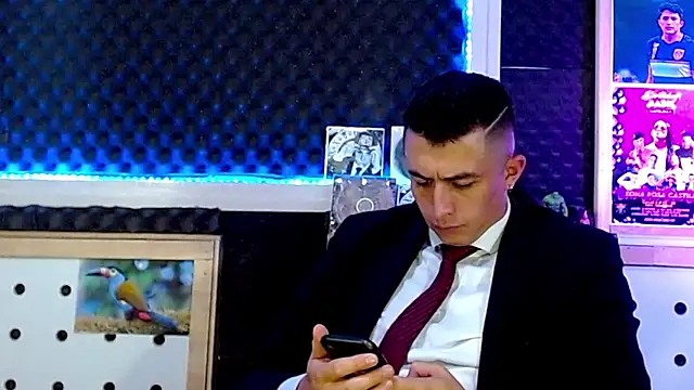 Darko0717 online show from 02/09/25, 03:45