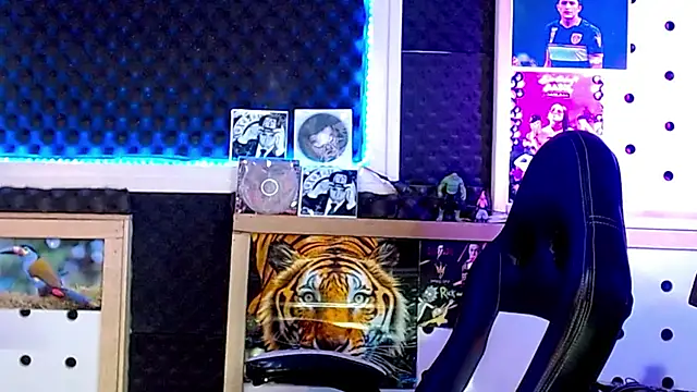 Darko0717 online show from 02/11/25, 03:40