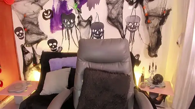 Cata green online show from 10/16/25, 08:21