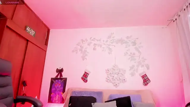 Cata green online show from 12/04/25, 07:44