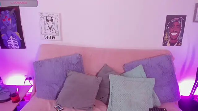 Snapshot of Cata_green chatting on 06/11/26, 07:12 Cata green online show from 06/11/26, 07:12