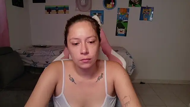 MommyMiaWs online show from 05/27/26, 01:52