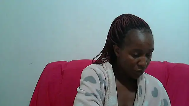 Snapshot of sluttylaura21 chatting on 02/21/25, 05:20 sluttylaura21 online show from 02/21/25, 05:20