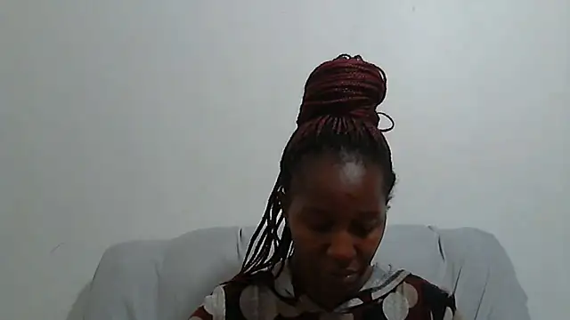 Snapshot of sluttylaura21 chatting on 03/13/25, 04:34 sluttylaura21 online show from 03/13/25, 04:34