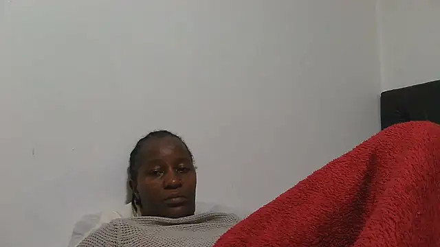 sluttylaura21 online show from 07/06/26, 03:03