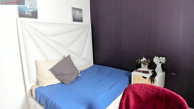 samanthaanderson  online show from 09/22/25, 09:17