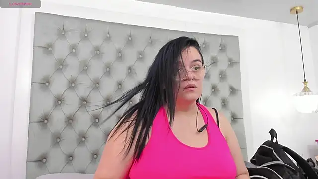 anette cooper online show from 06/12/26, 03:16