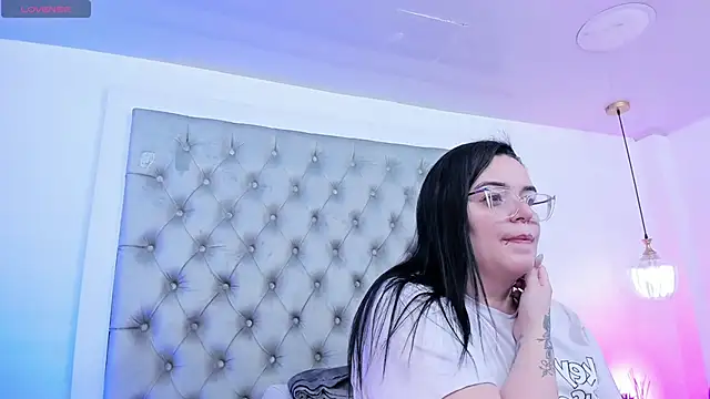 anette cooper online show from 06/30/26, 03:29
