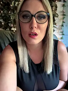 Leanymphoo online show from 09/17/25, 03:24