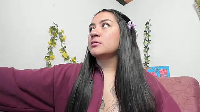 Hanna moore1 online show from 03/06/25, 07:10