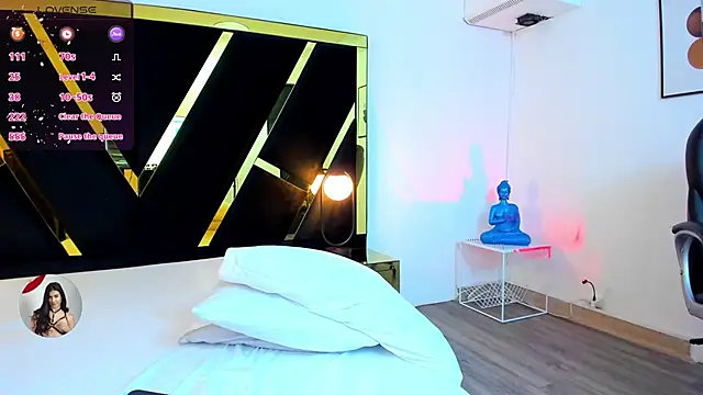 emilybae  online show from 12/24/24, 04:40