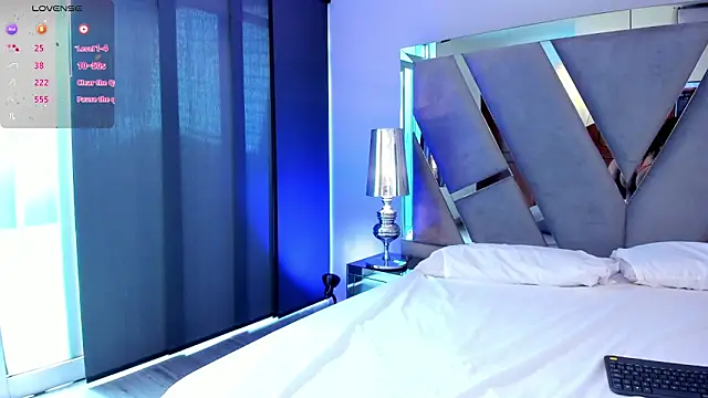 emilybae  online show from 03/18/25, 08:48