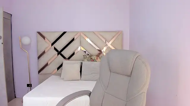 kylie reyes online show from 06/13/26, 07:23