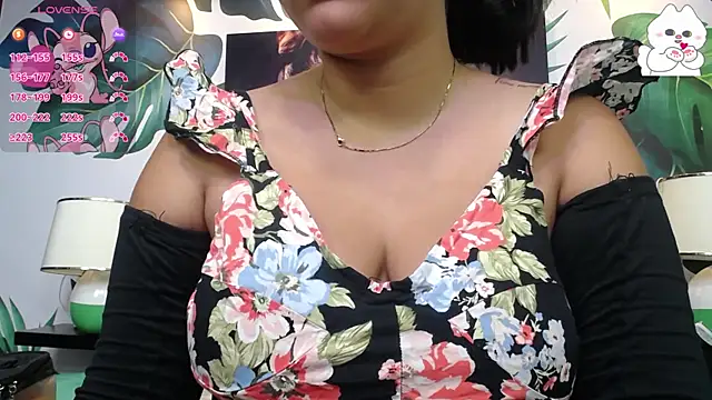 analishalimar online show from 02/07/25, 10:29