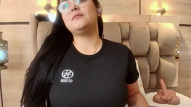 im mou  online show from 10/27/25, 12:53