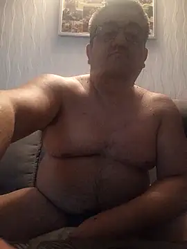 Snapshot of sexenu88 chatting on 10/20/25, 07:14 sexenu88 online show from 10/20/25, 07:14