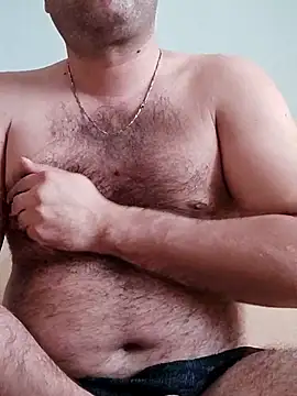 Snapshot of fraud705 chatting on 12/15/25, 11:25 fraud705 online show from 12/15/25, 11:25