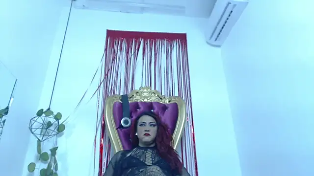 Amyredqueen  online show from 02/18/25, 05:21