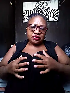 YELLOW BONE online show from 02/28/25, 08:42