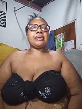 YELLOW BONE online show from 06/12/26, 08:41