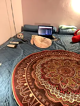 Hoa Bimup online show from 09/30/25, 10:26