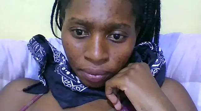Snapshot of sabssexy chatting on 12/16/24, 03:22 sabssexy online show from 12/16/24, 03:22