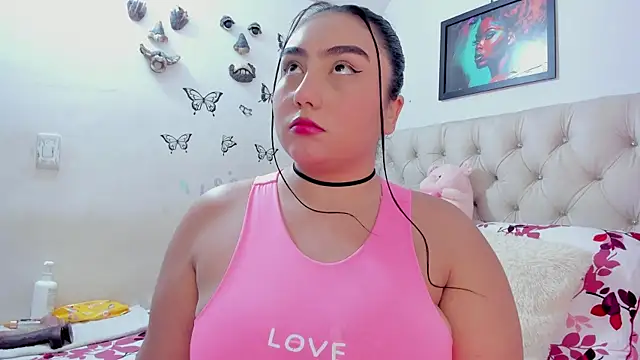 NayaWayne online show from 07/16/26, 03:51