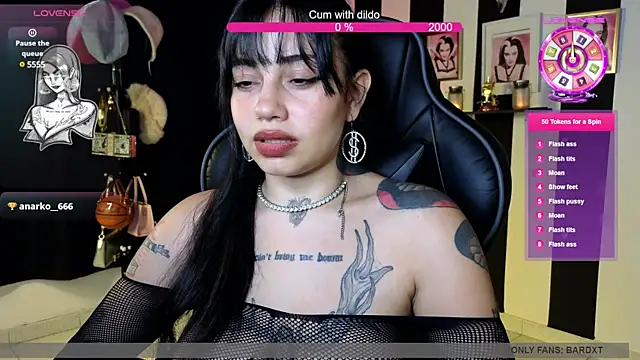 Snapshot of val_bardot chatting on 03/19/25, 05:08 val bardot online show from 03/19/25, 05:08