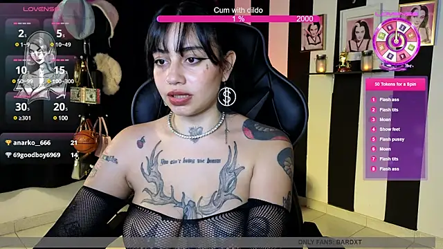 Snapshot of val_bardot chatting on 03/19/25, 08:12 val bardot online show from 03/19/25, 08:12