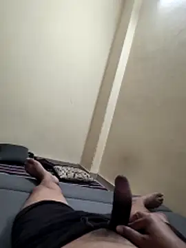 Snapshot of rajstrip12650 chatting on 11/20/25, 12:16 rajstrip12650 online show from 11/20/25, 12:16