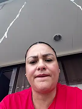 Snapshot of maela1 chatting on 12/04/25, 04:27 maela1 online show from 12/04/25, 04:27