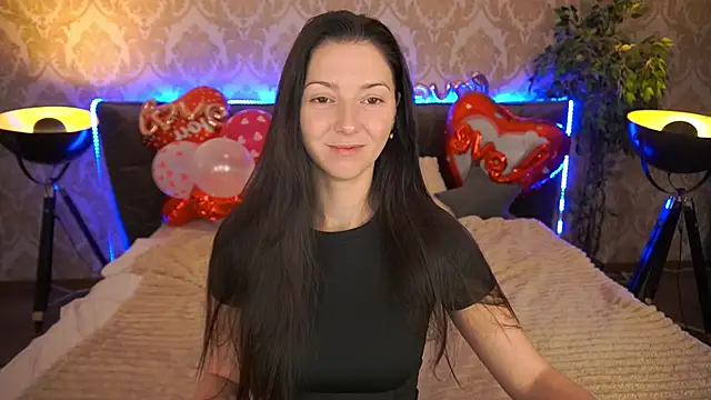 EmilyHalls online show from 02/15/25, 07:06