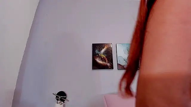 Estrella Duran online show from 06/05/26, 12:22