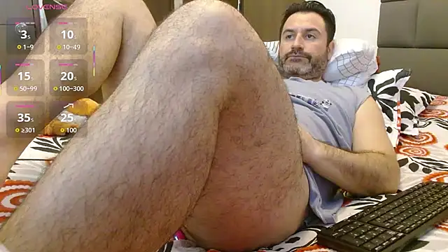 rodrher81 online show from 10/16/25, 05:14