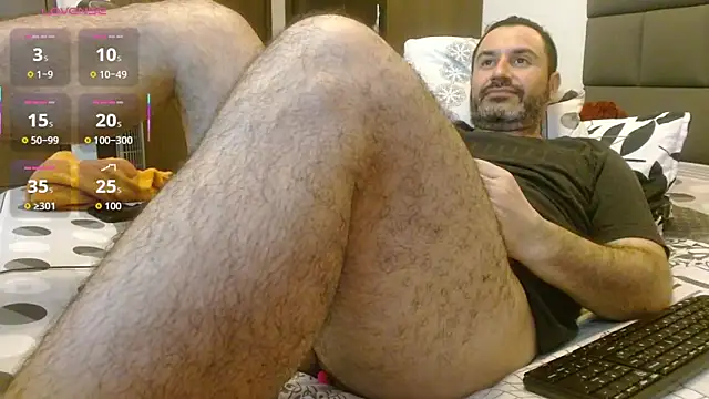 rodrher81 online show from 10/29/25, 03:42