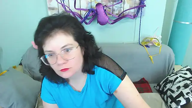 EverlyRays online show from 12/06/24, 08:37