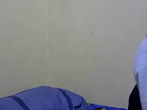 Smillie prety online show from 01/27/25, 04:09