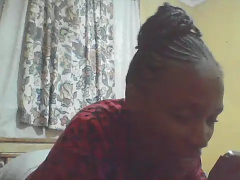 Smillie prety online show from 06/10/26, 07:02